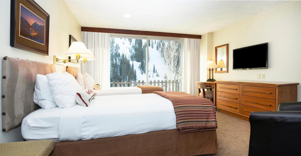 Alta'S Rustler Lodge Εξωτερικό φωτογραφία