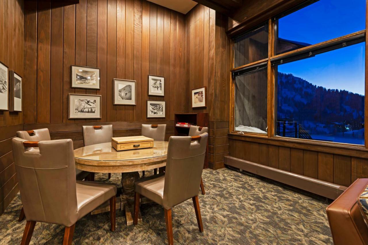 Alta'S Rustler Lodge Εξωτερικό φωτογραφία